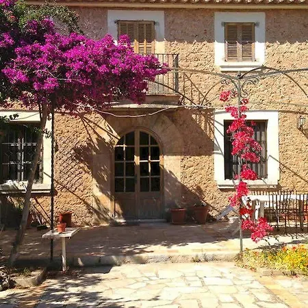 Residencial Rustic Lau Vandrarhem